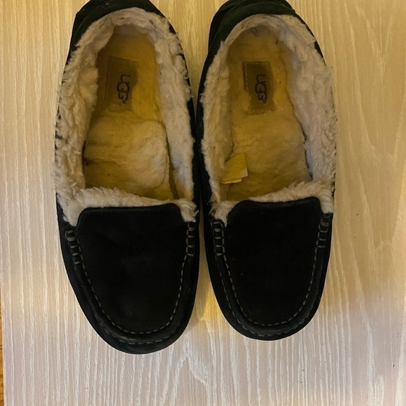 UGG Men’s Navy Ascot Sheepskin Suede Slippers Size 7 - Picture 8 of 8